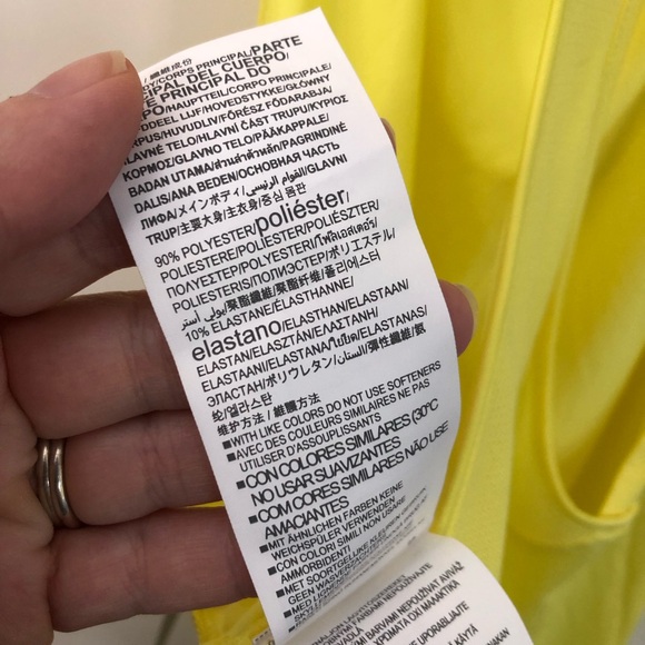 NWT Under Armour women’s lightweight tank top - Picture 9 of 11